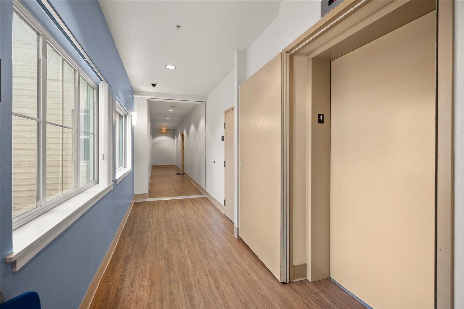 Elevator & Hallway
